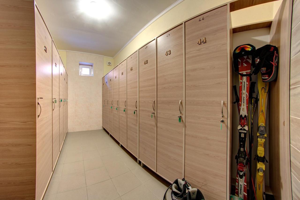 Hotel Gutsulia Bukovel Esterno foto