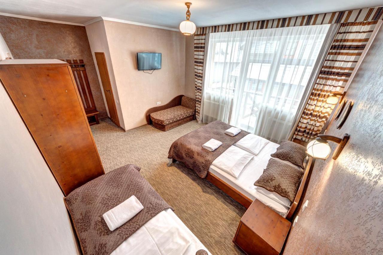Hotel Gutsulia Bukovel Esterno foto